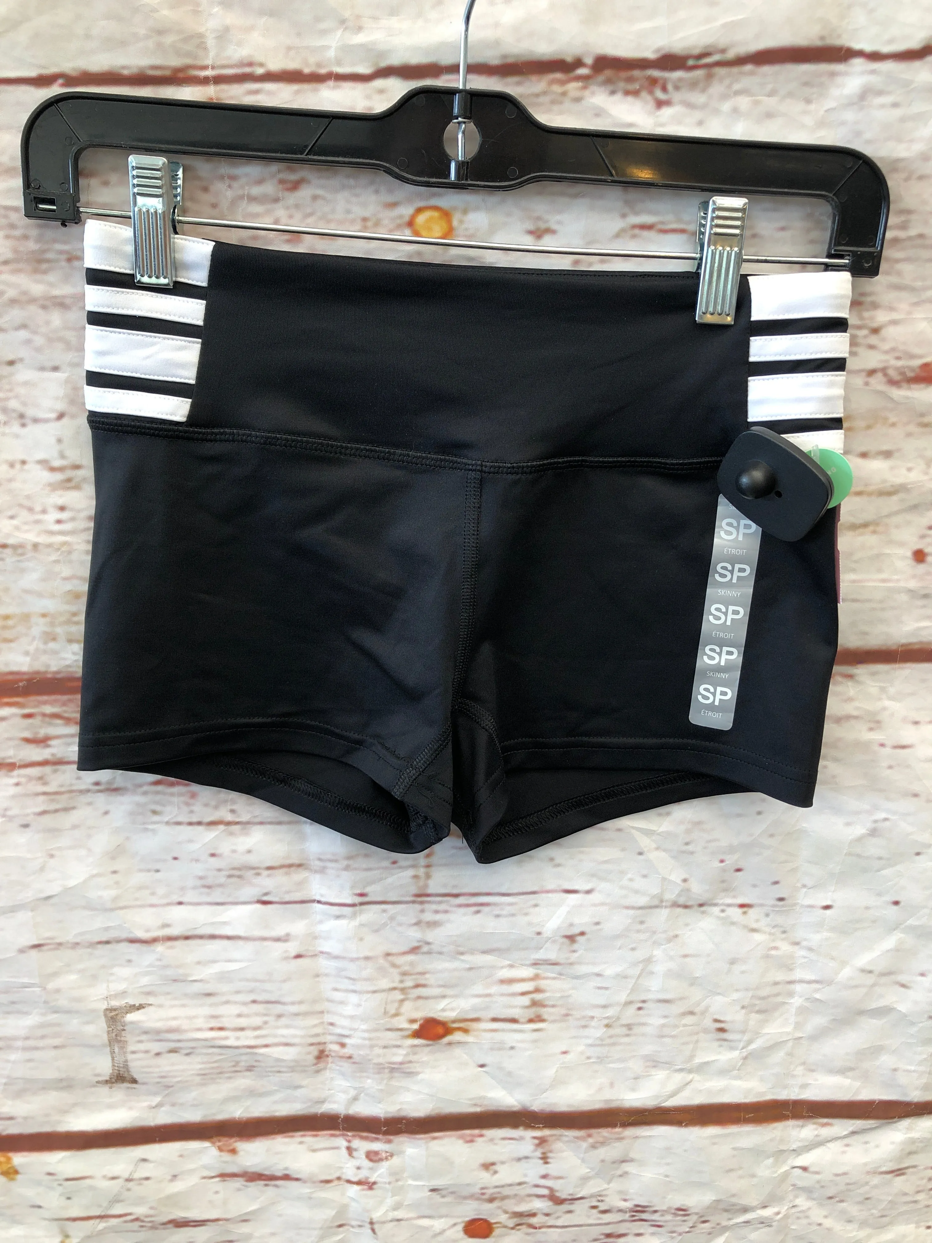 Athletic Shorts By Forever 21  Size: S