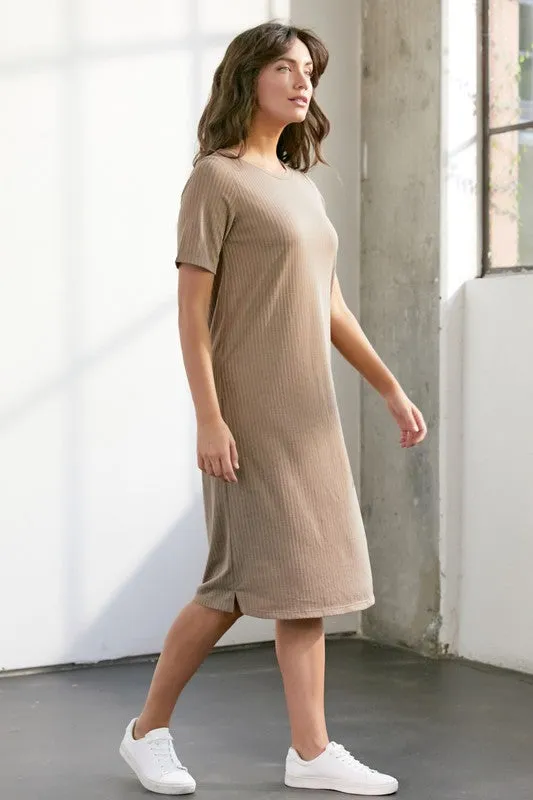 Brooke Basic Dress in Mocha