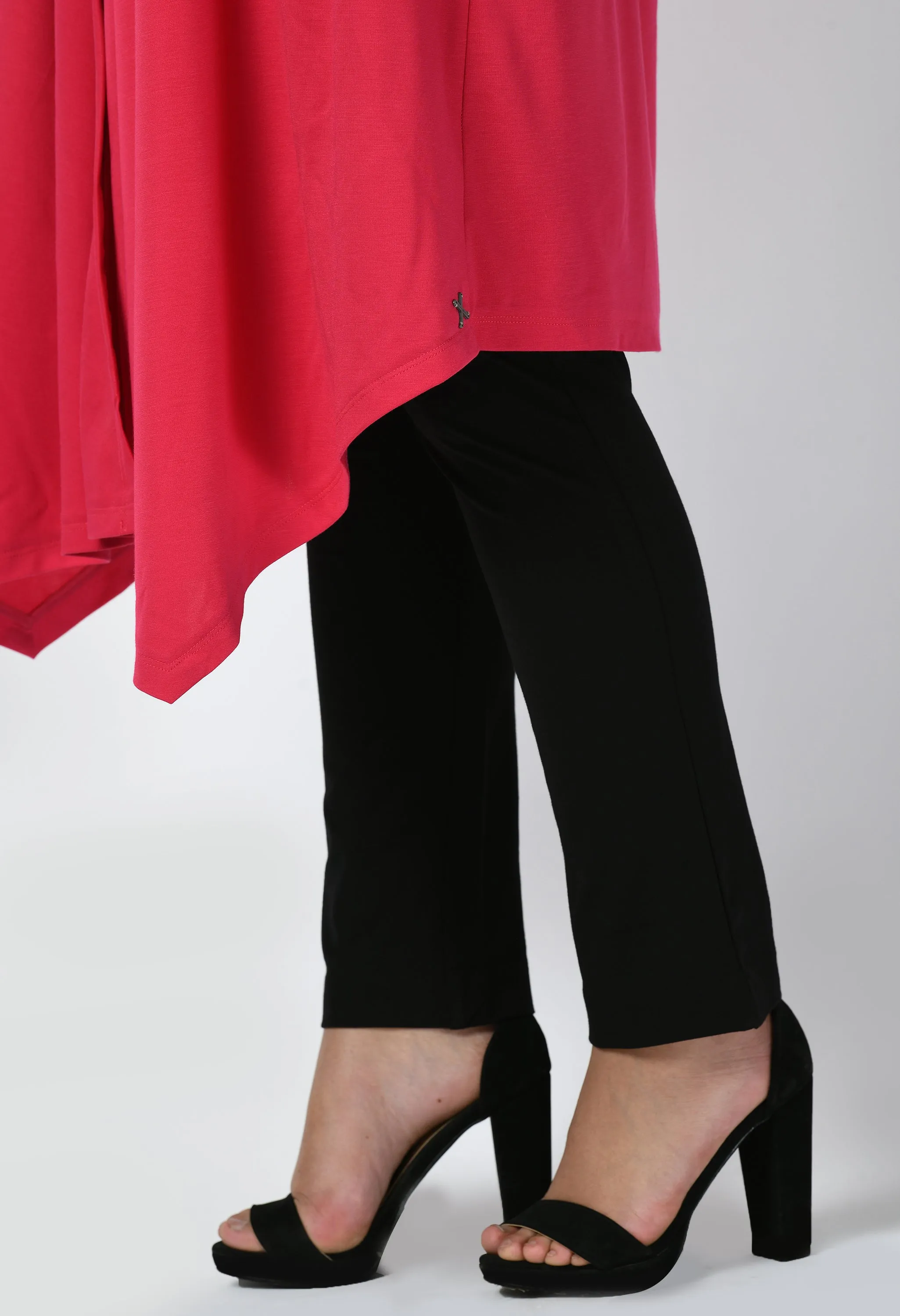 Exude Supreme Longline Shrug (Hot Pink)