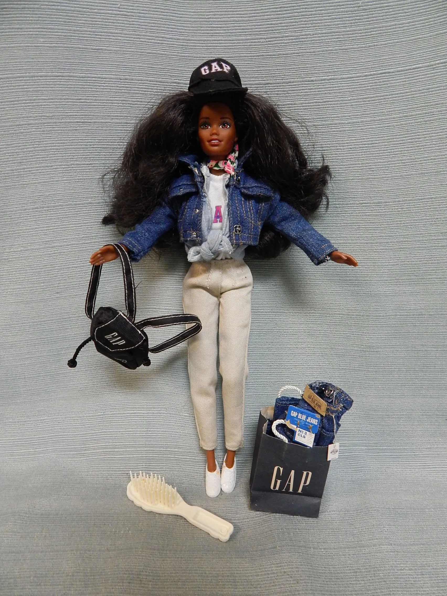 GAP Barbie 1996 - NIB RARE