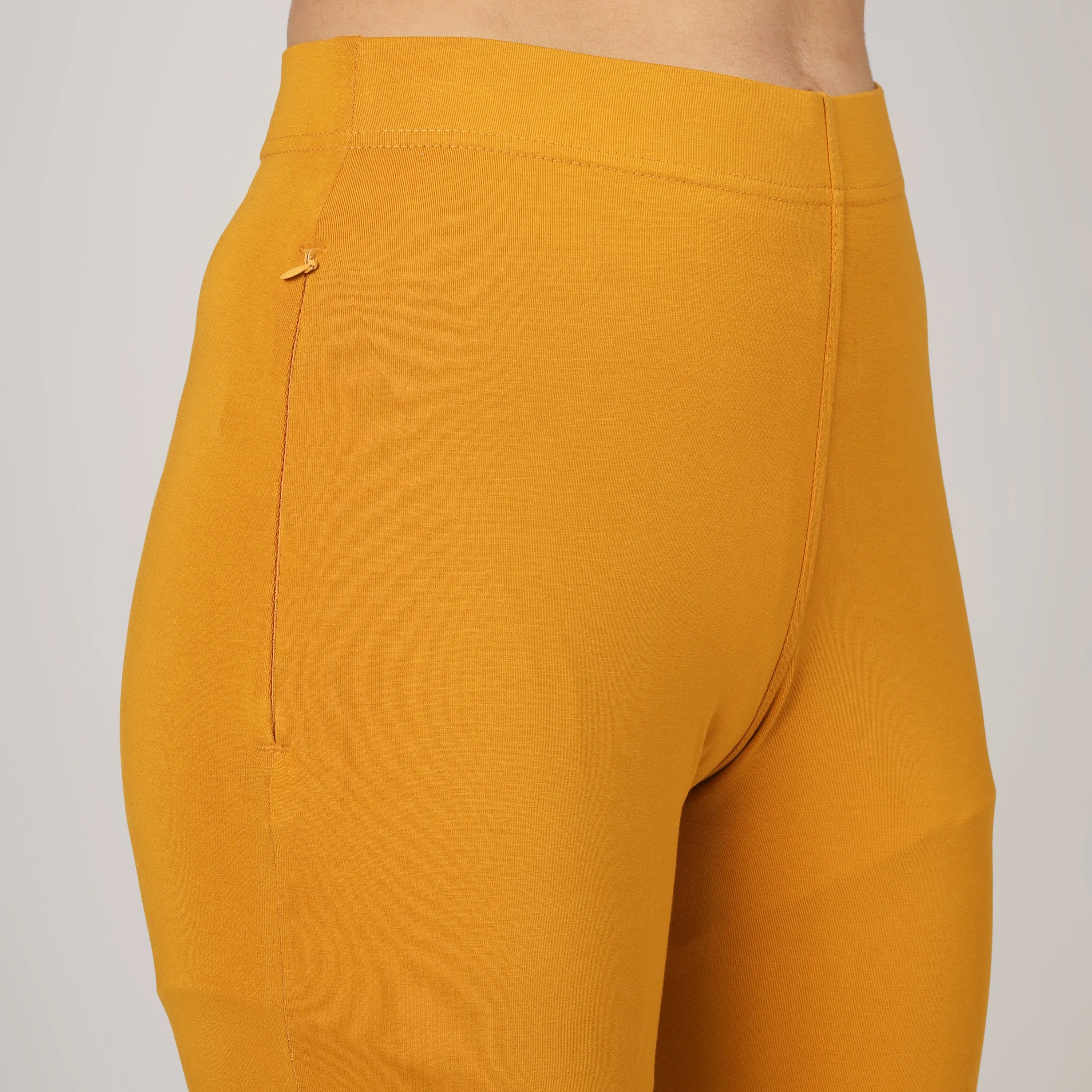 On & On Women Straight Pant