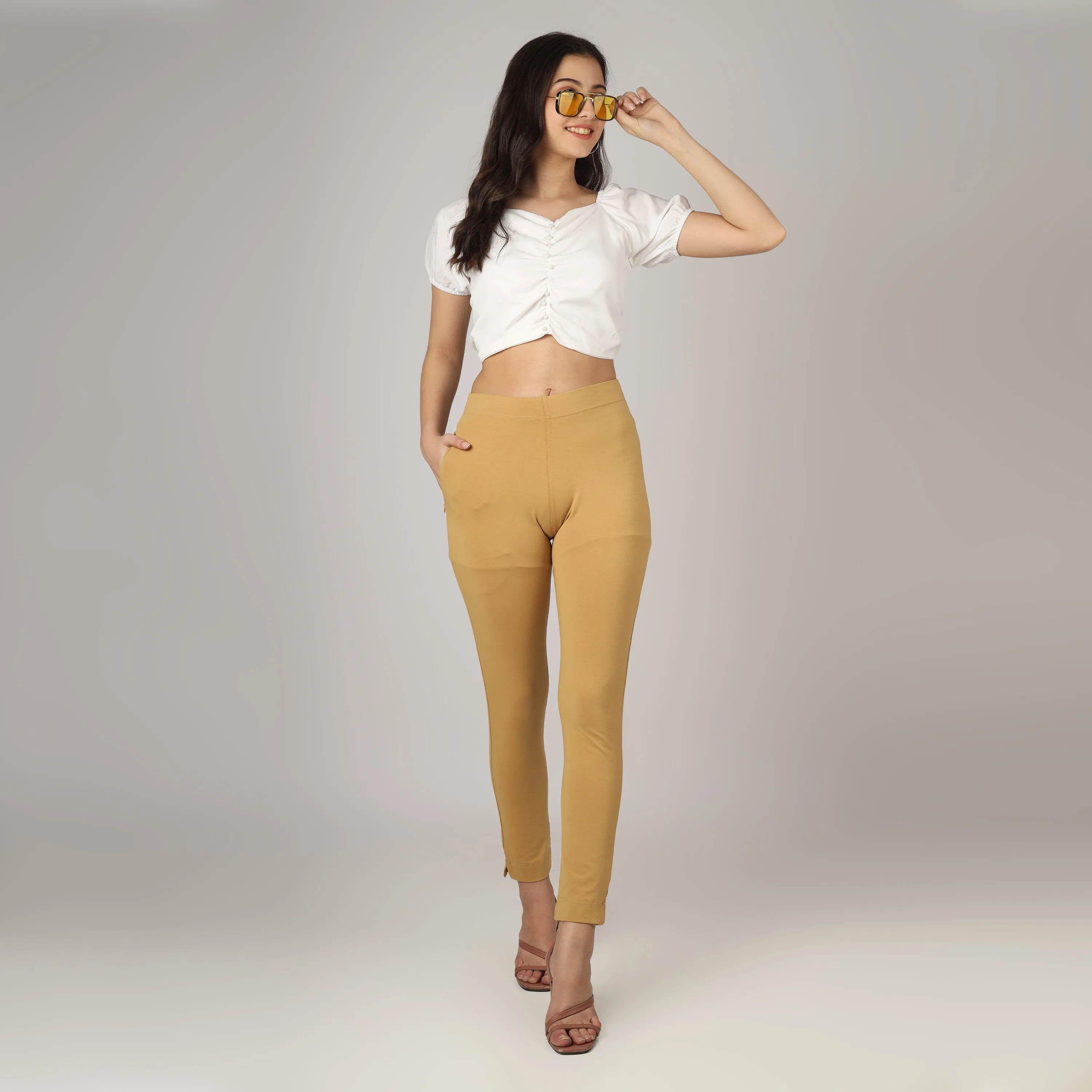 On & On Women Straight Pant