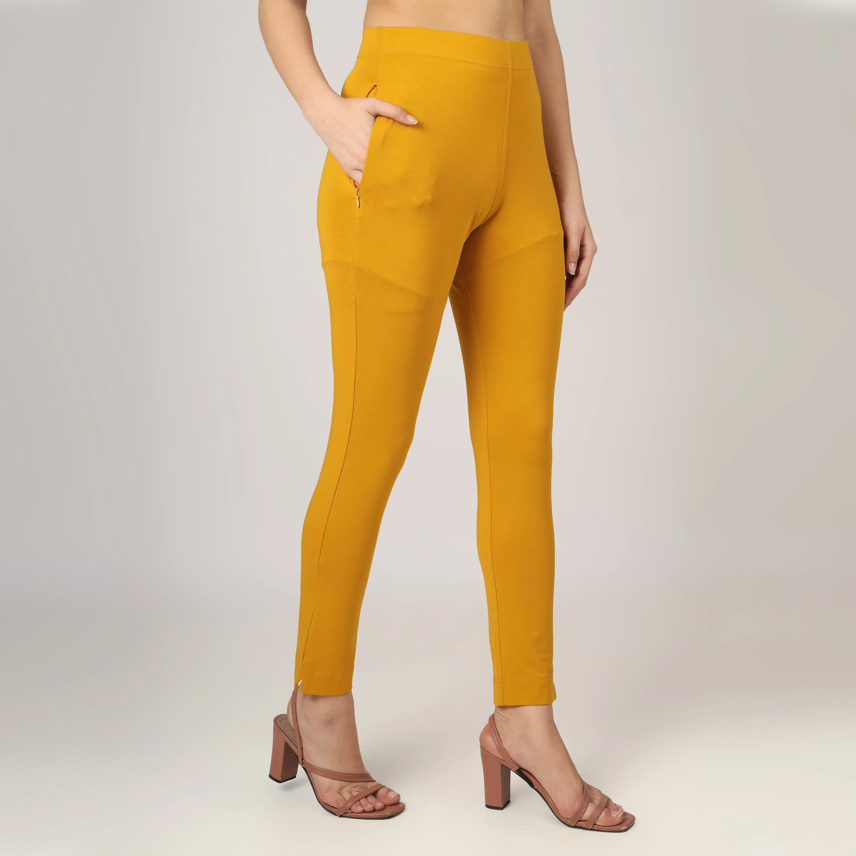 On & On Women Straight Pant