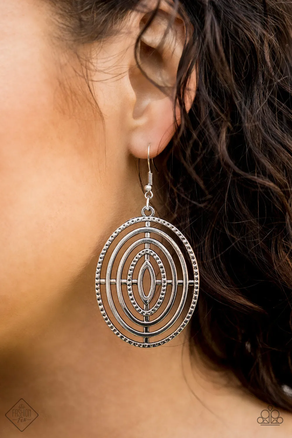 Paparazzi Totally On Target Earrings