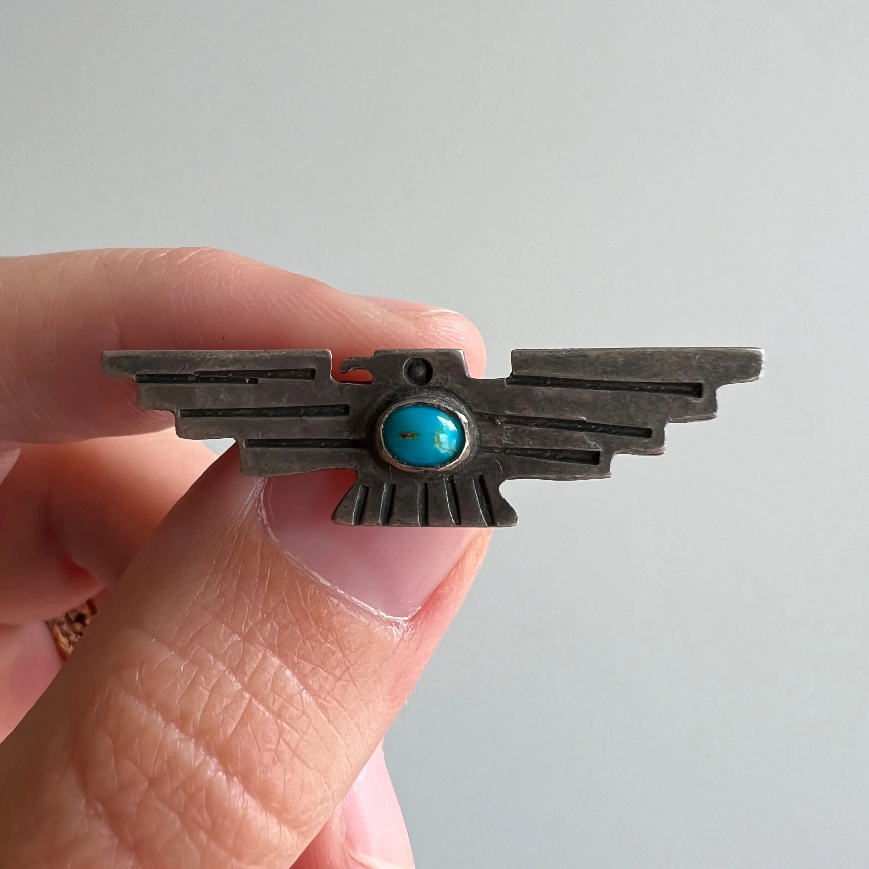 very V I N T A G E // peyote flight / sterling silver and turquoise Fred Harvey era thunderbird pin / a brooch