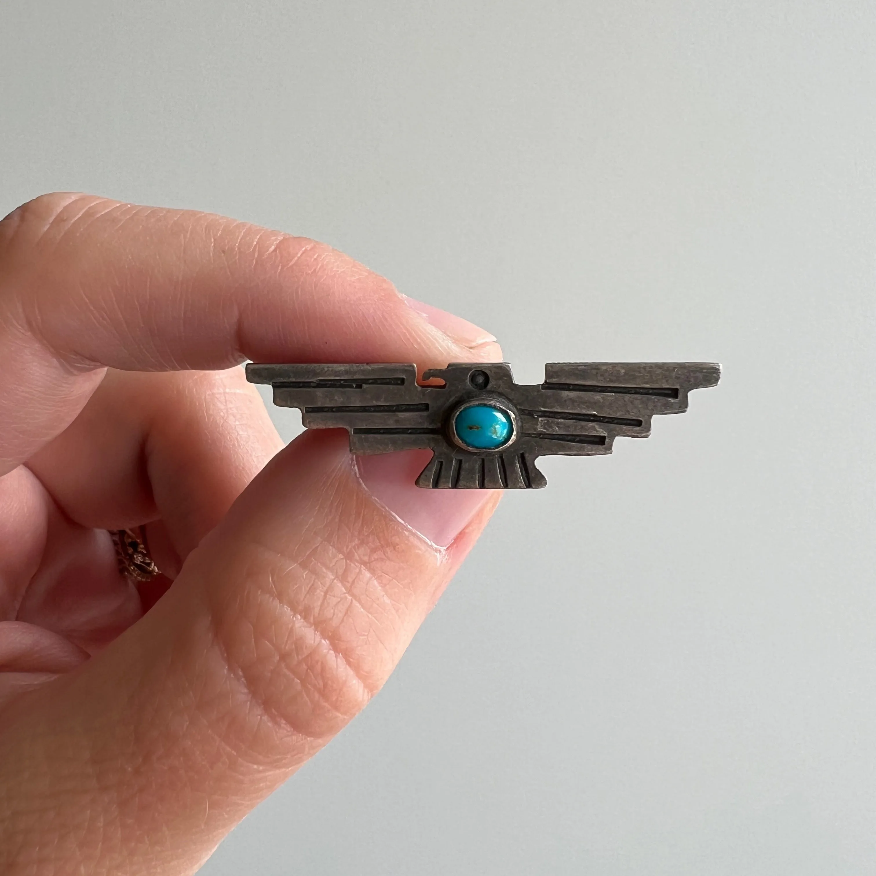 very V I N T A G E // peyote flight / sterling silver and turquoise Fred Harvey era thunderbird pin / a brooch